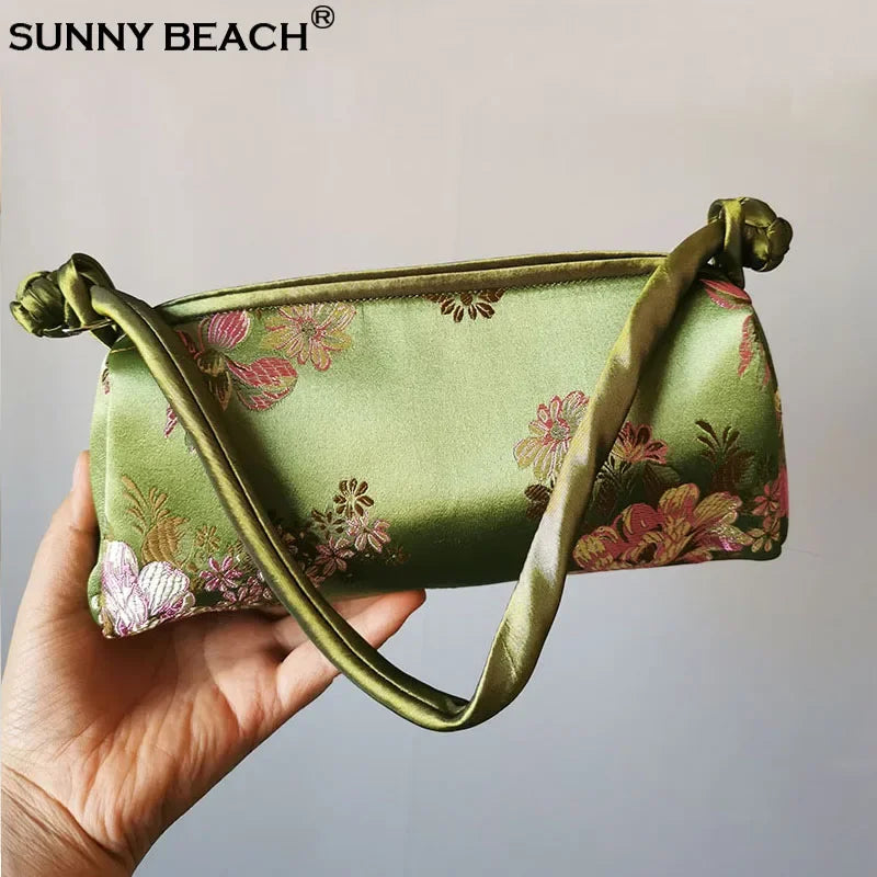 Fashion Luxury Cosplay Chinese Style Silk Bag Women Handbag Hand Embroidery Totes Cheongsam Female Cosplay Bags Clutch