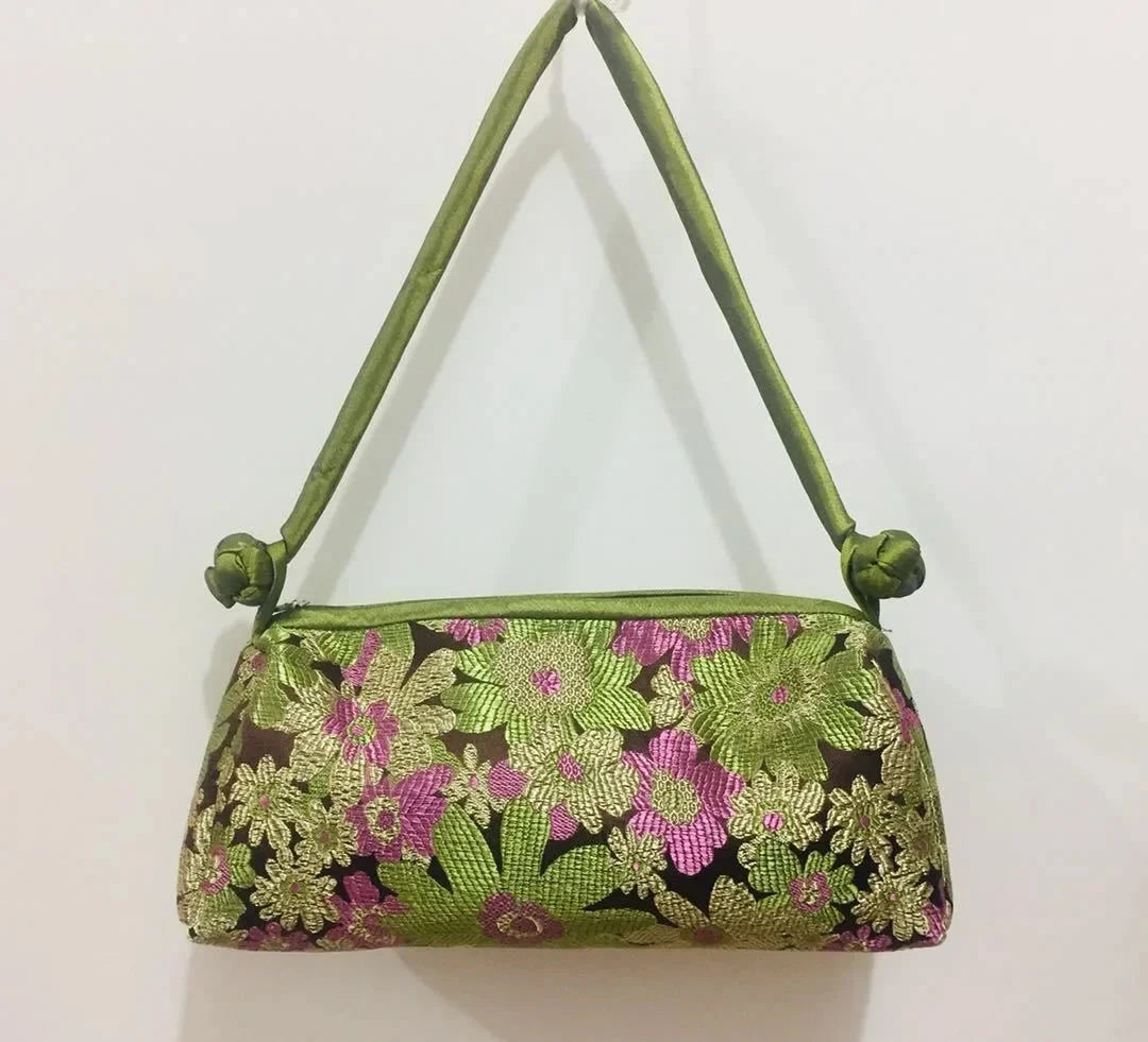 Fashion Luxury Cosplay Chinese Style Silk Bag Women Handbag Hand Embroidery Totes Cheongsam Female Cosplay Bags Clutch Manwatstore
