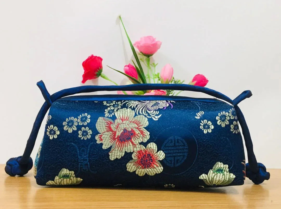 Fashion Luxury Cosplay Chinese Style Silk Bag Women Handbag Hand Embroidery Totes Cheongsam Female Cosplay Bags Clutch