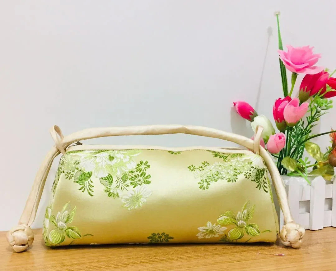 Fashion Luxury Cosplay Chinese Style Silk Bag Women Handbag Hand Embroidery Totes Cheongsam Female Cosplay Bags Clutch