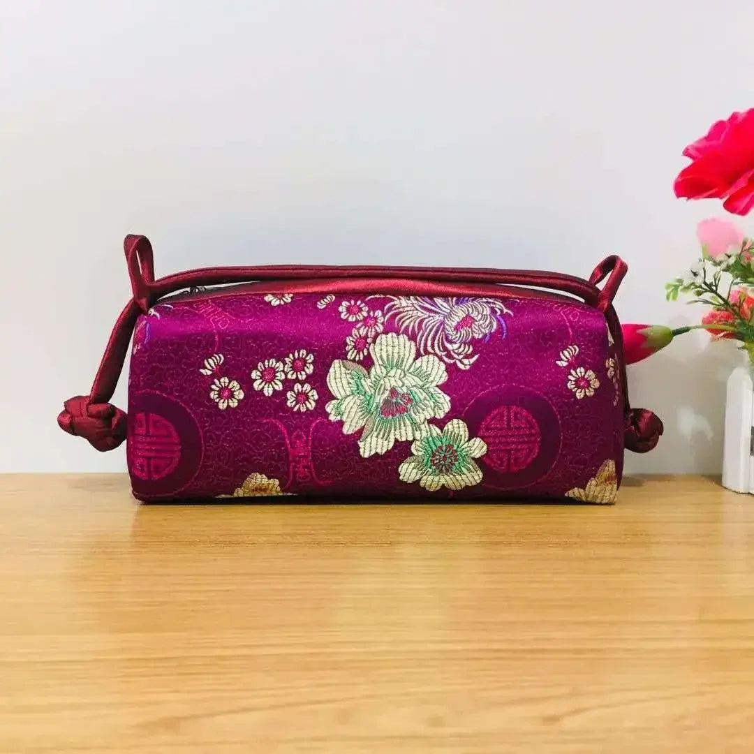 Fashion Luxury Cosplay Chinese Style Silk Bag Women Handbag Hand Embroidery Totes Cheongsam Female Cosplay Bags Clutch