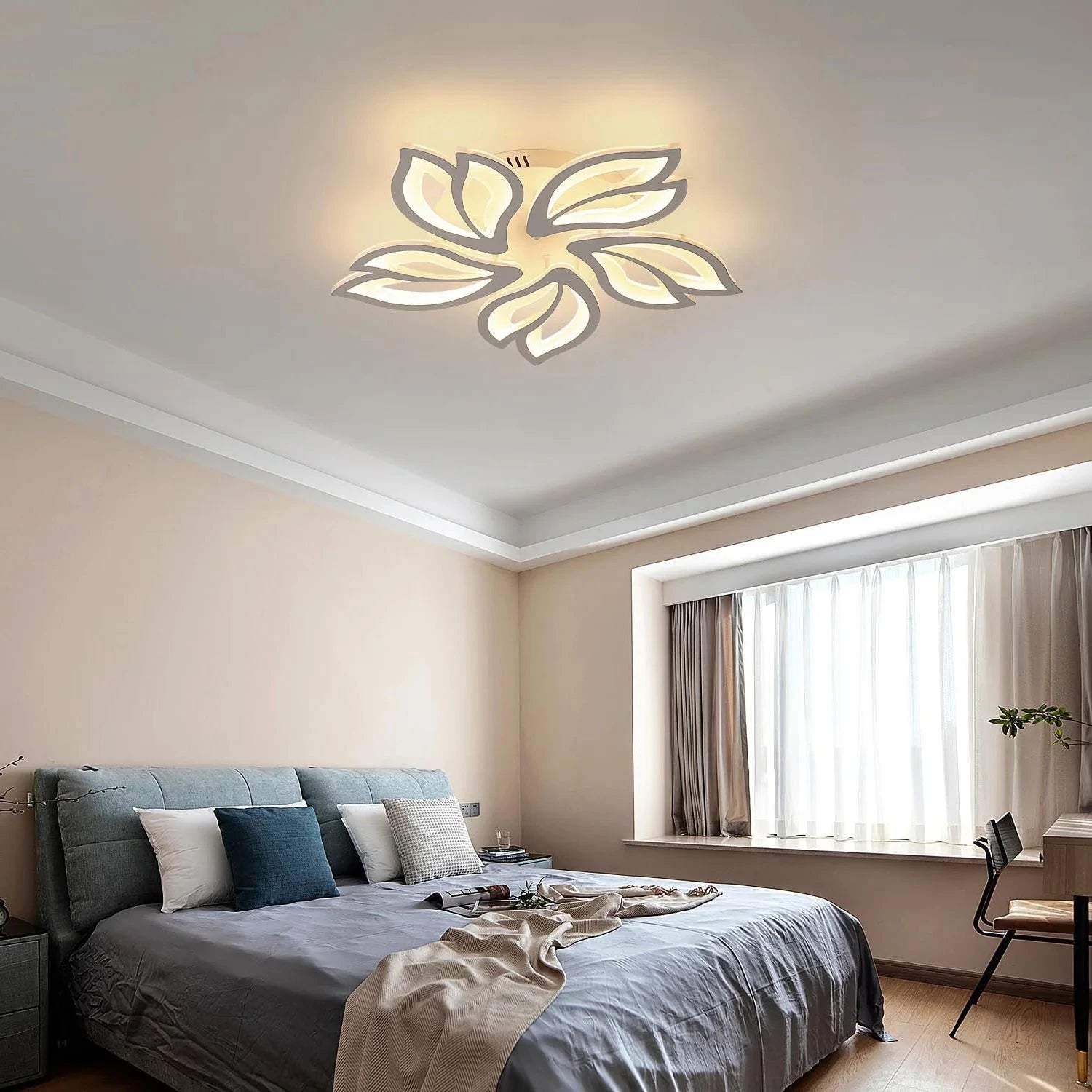 Flower Ceiling Fan with LED Light – Remote Controlled &amp; Dimmable Manwatstore