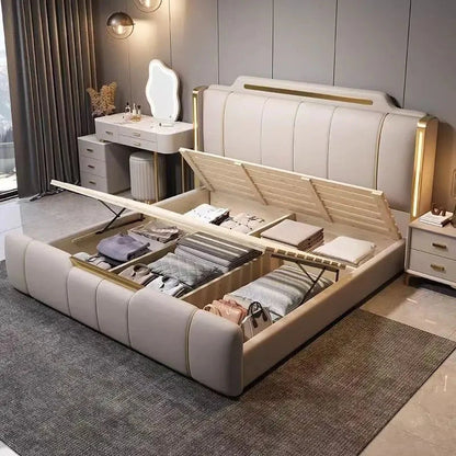 Modern Italian Luxe Leather Upholstered Bed Bed Manwatstore