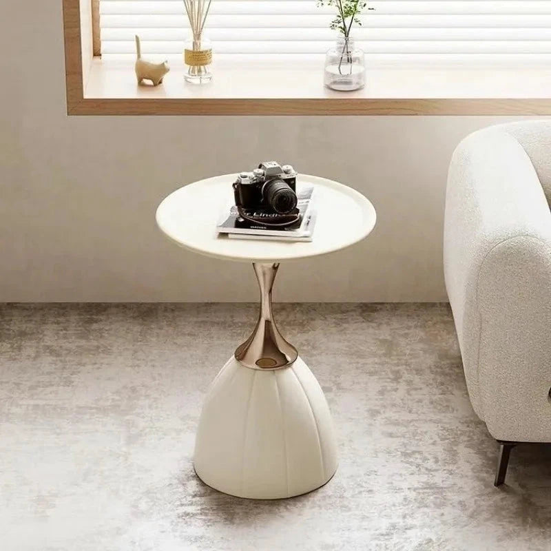 small apartment European wrought iron corner table balcony mobile coffee table bedroom bedside small round table sofa edge table Manwatstore