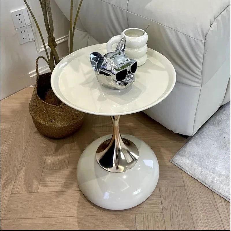 small apartment European wrought iron corner table balcony mobile coffee table bedroom bedside small round table sofa edge table Manwatstore