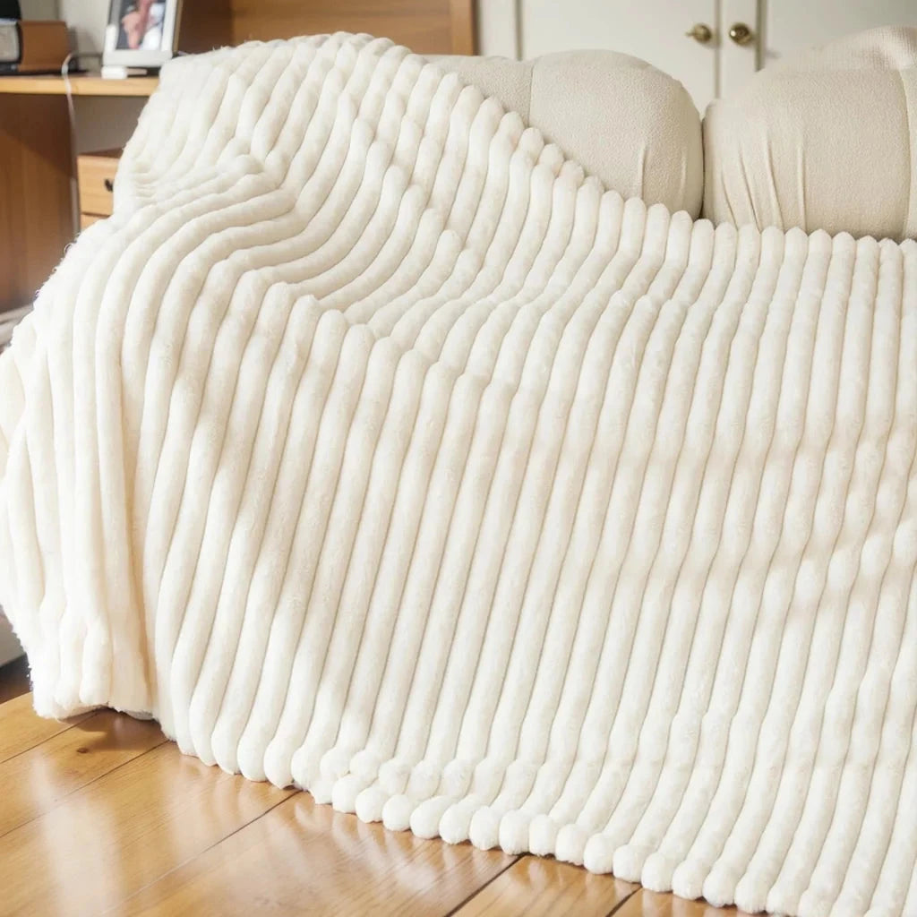 Ultra-Soft Faux Fur Throw Blanket – Plush, Luxurious &amp; Perfect for Every Space Manwatstore