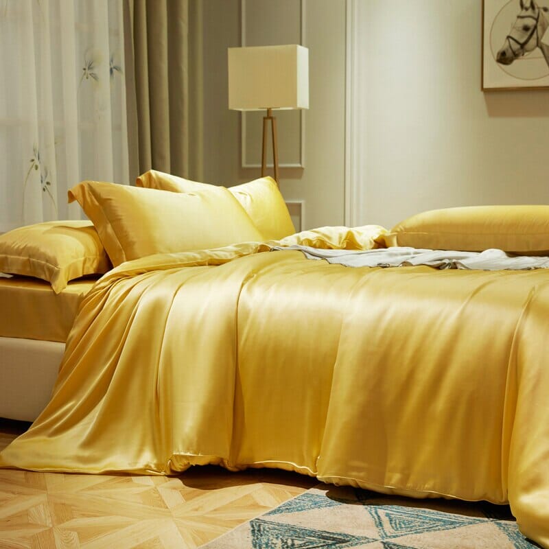 Luxury Mulberry Silk Bedding Set With Linen Pillowcases Manwatstore